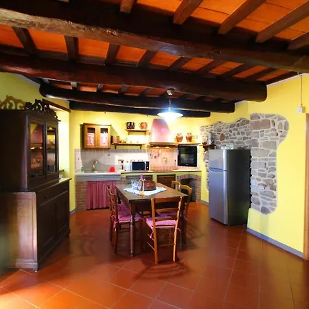 Casalte Villa Castel Focognano