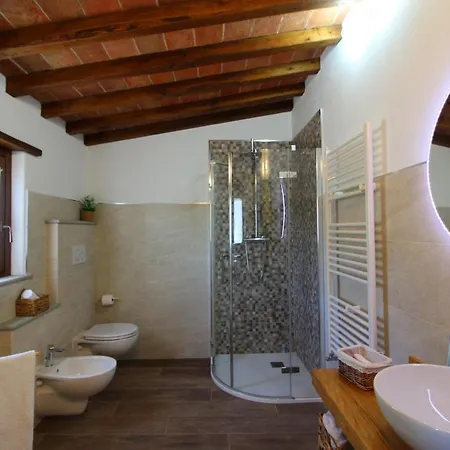 Vila Casalte Castel Focognano